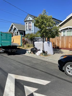 Pre/Post Move Junk Removal - Moving is stressful enough and clearing out unwanted items shouldn’t be. This album showcases real projects where Nixxit helped clients simplify their move with fast, efficient pre- and post-move junk removal.

We work closely with real estate agents, homeowners, landlords, tenants, and professional organizers to support every stage of the moving process. Whether it’s preparing a property for listing, decluttering before packing, or clearing out what’s left behind after move-out, our team handles it all.

From removing outdated furniture and bulky items to hauling leftover packing materials or renovation debris, we take care of the heavy lifting, loading, recycling, and donation of items whenever possible.

These before-and-after transformations show how seamless and stress-free moving can be with the right team behind you.