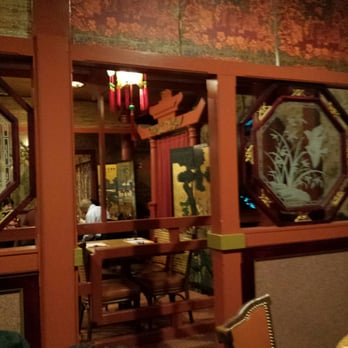 China Palace - Interesting decor. - Chinese Near Me - Midland, Michigan