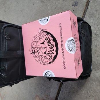 Voodoo Donuts - Taking a box home after a flight - Donuts Near Me - Nashville, Tennessee Voodoo Donuts - Taking a box home after a flight - Donuts Near Me - Nashville, Tennessee
