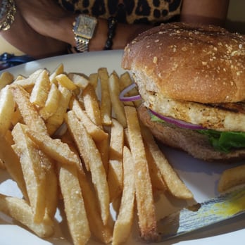 Moo Moo's Burger Barn - Turkey burger with regular french fries. The burger was jucey and very tasty. - Burgers Near Me - Rocklin, California Moo Moo's Burger Barn - Turkey burger with regular french fries. The burger was jucey and very tasty. - Burgers Near Me - Rocklin, California