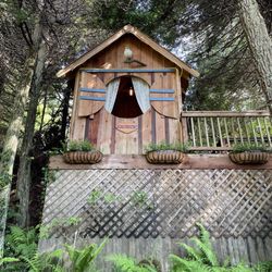 The Secret Gardens