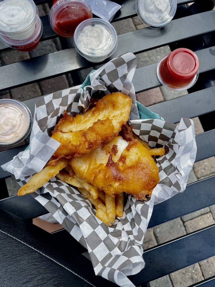 WHAT A CATCH FISH BAR Updated July 2024 103 Photos & 139 Reviews