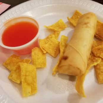 Sakura Japanese Express - Spring Roll which is ok - Japanese Near Me - Flowood, Mississippi