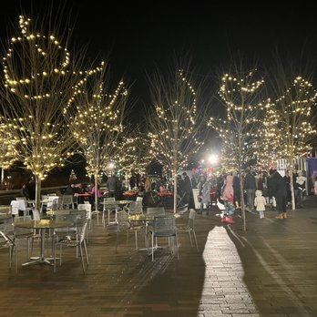 Riverside Crossing Park - Parks Near Me - Dublin, Ohio