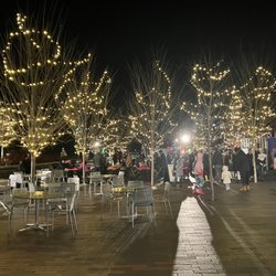 Riverside Crossing Park