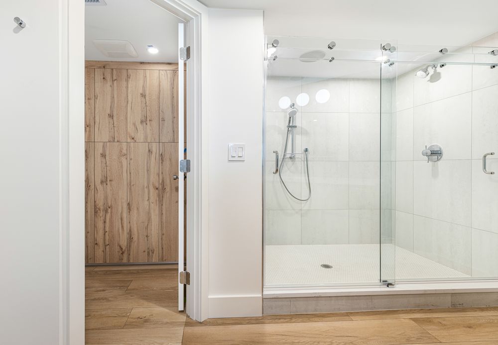 Slide of Jimenez Contracting & Construction Serv