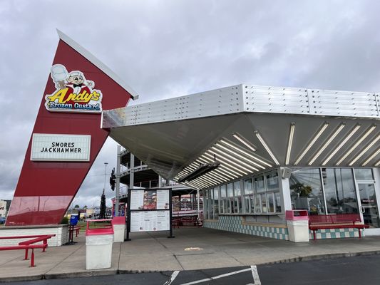 Andy's Frozen Custard by null