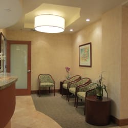Cynthia Tatsuta DDS - Reception Area