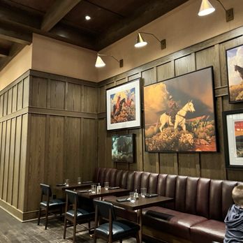 Copper Table - Seating - Breakfast & Brunch Near Me - Aurora, Colorado
