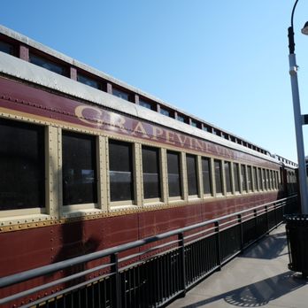 Grapevine Vintage Railroad - Passenger Cars - Amusement Parks Near Me - Grapevine, Texas Grapevine Vintage Railroad - Passenger Cars - Amusement Parks Near Me - Grapevine, Texas