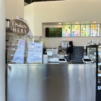 Yuu Tea Cafe - counter - Bubble Tea Near Me - Seattle, Washington Yuu Tea Cafe - counter - Bubble Tea Near Me - Seattle, Washington