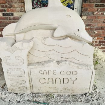 Candy Co. - Candy Stores Near Me - South Yarmouth, Massachusetts