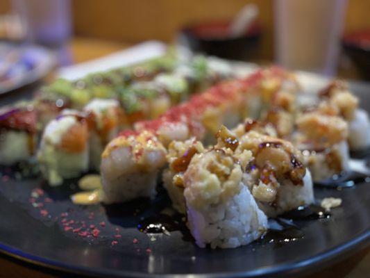 Yoi Tomo Sushi and Grill by null