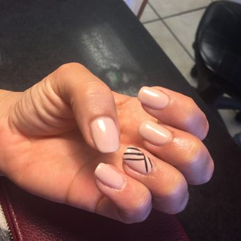 Lee Nails - Nude nochip with diagonal design by Lynn!!! - Nail Salons Near Me - Countryside, Illinois