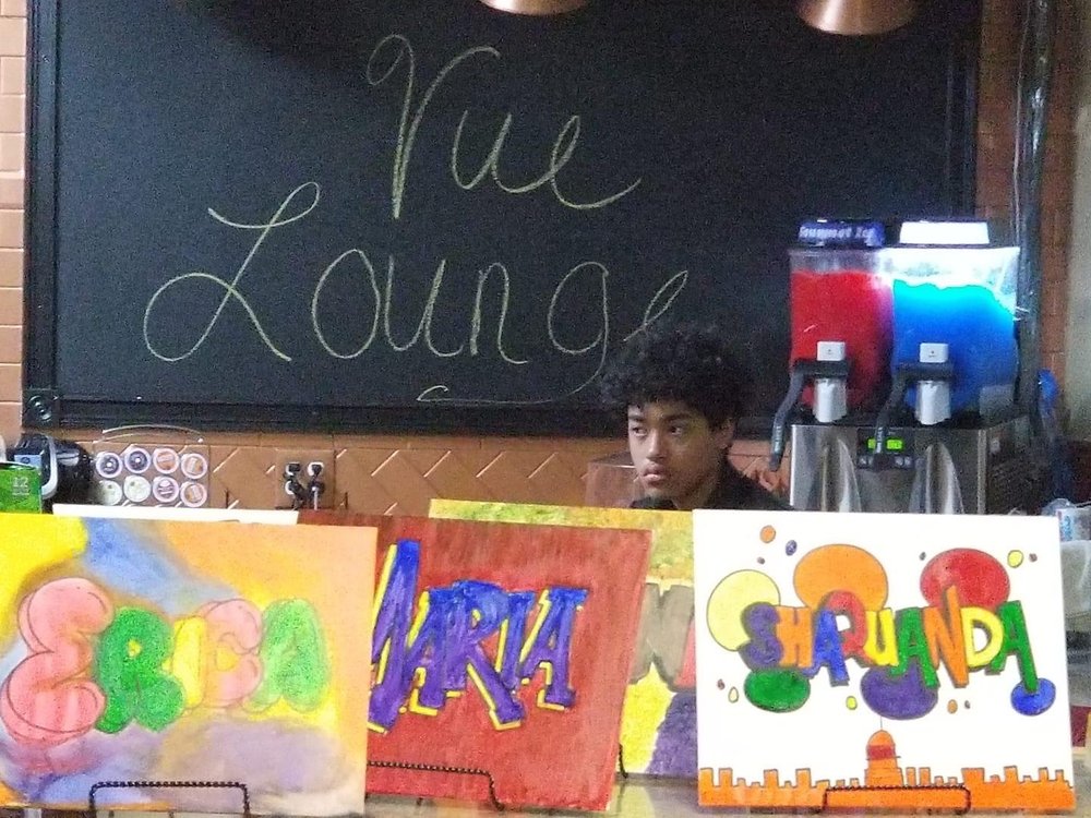 Vue Lounge Image