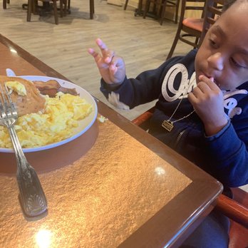 Another Broken Egg Cafe - Dollar size pancakes, scrambled eggs and bacon - Breakfast & Brunch Near Me - Nashville, Tennessee Another Broken Egg Cafe - Dollar size pancakes, scrambled eggs and bacon - Breakfast & Brunch Near Me - Nashville, Tennessee
