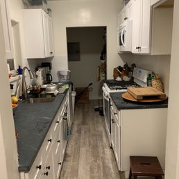 Soapstone Countertops purchased from and installed by Pacific Stoneworks! The photo doesn't do them justice. Soapstone Countertops purchased from and installed by Pacific Stoneworks! The photo doesn't do them justice.