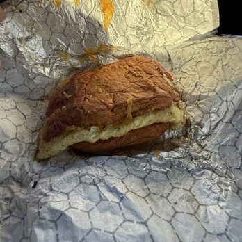 Sawyers - Croissant breakfast sandwich - Coffee & Tea Near Me - Bozeman, Montana