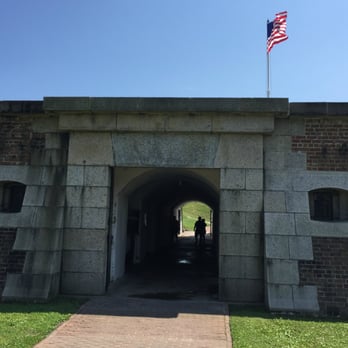 Fort Moultrie - Landmarks & Historical Buildings Near Me - Sullivan's Island, South Carolina