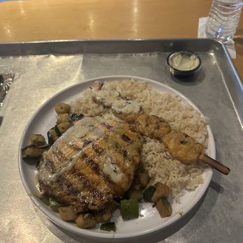 California Fish Grill - Seafood Near Me - Gardena, California