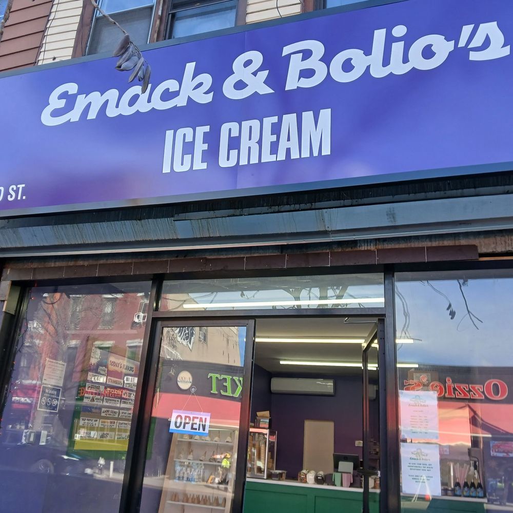 Emack & Bolio's - Ice Cream & Frozen Yogurt Near Me - Brooklyn, New York