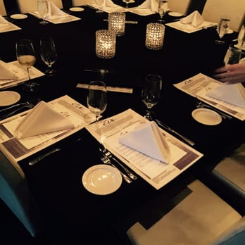 Evo Italian - Private dining room for ladies night out - Italian Near Me - Tequesta, Florida Evo Italian - Private dining room for ladies night out - Italian Near Me - Tequesta, Florida