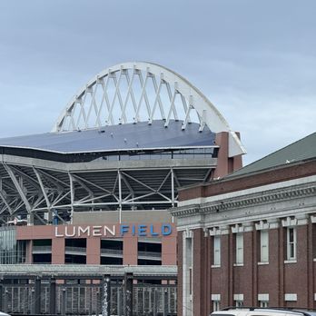 Amtrak - Trains Near Me - Seattle, Washington
