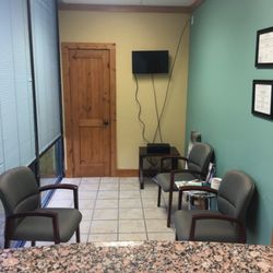 Endeavor Physical Therapy - Our waiting room