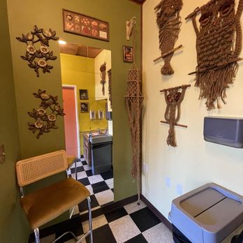Side Piece Kitchen - Outside the bathroom - Bakeries Near Me - Tacoma, Washington Side Piece Kitchen - Outside the bathroom - Bakeries Near Me - Tacoma, Washington