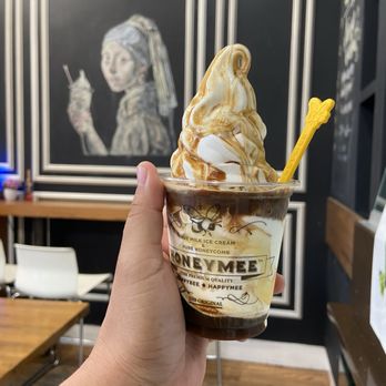 Honeymee - Honeymee Honey Affogato Ice Cream - Ice Cream & Frozen Yogurt Near Me - Irvine, California