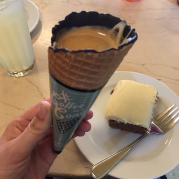 Balzac's Coffee Roasters - Coffee & Tea Near Me - Stratford, Ontario