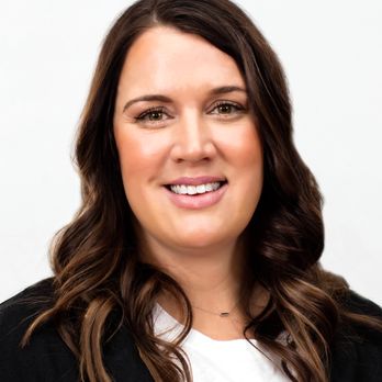 Jessica Chirafisi - RE/MAX Forward - Real Estate Agents Near Me Jessica Chirafisi - RE/MAX Forward - Real Estate Agents Near Me