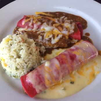 Cenas Kitchen - Perez Enchilada Combo - Tex-Mex Near Me - Houston, Texas