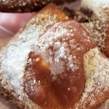 Smartbean Coffee House - OMGGGGGGG!!! When I saw this on the menu I almost passed out. These Guava and Cheese Beignets are every Cuban American's dream come true - Breakfast & Brunch Near Me - Hialeah, Florida Smartbean Coffee House - OMGGGGGGG!!! When I saw this on the menu I almost passed out. These Guava and Cheese Beignets are every Cuban American's dream come true - Breakfast & Brunch Near Me - Hialeah, Florida