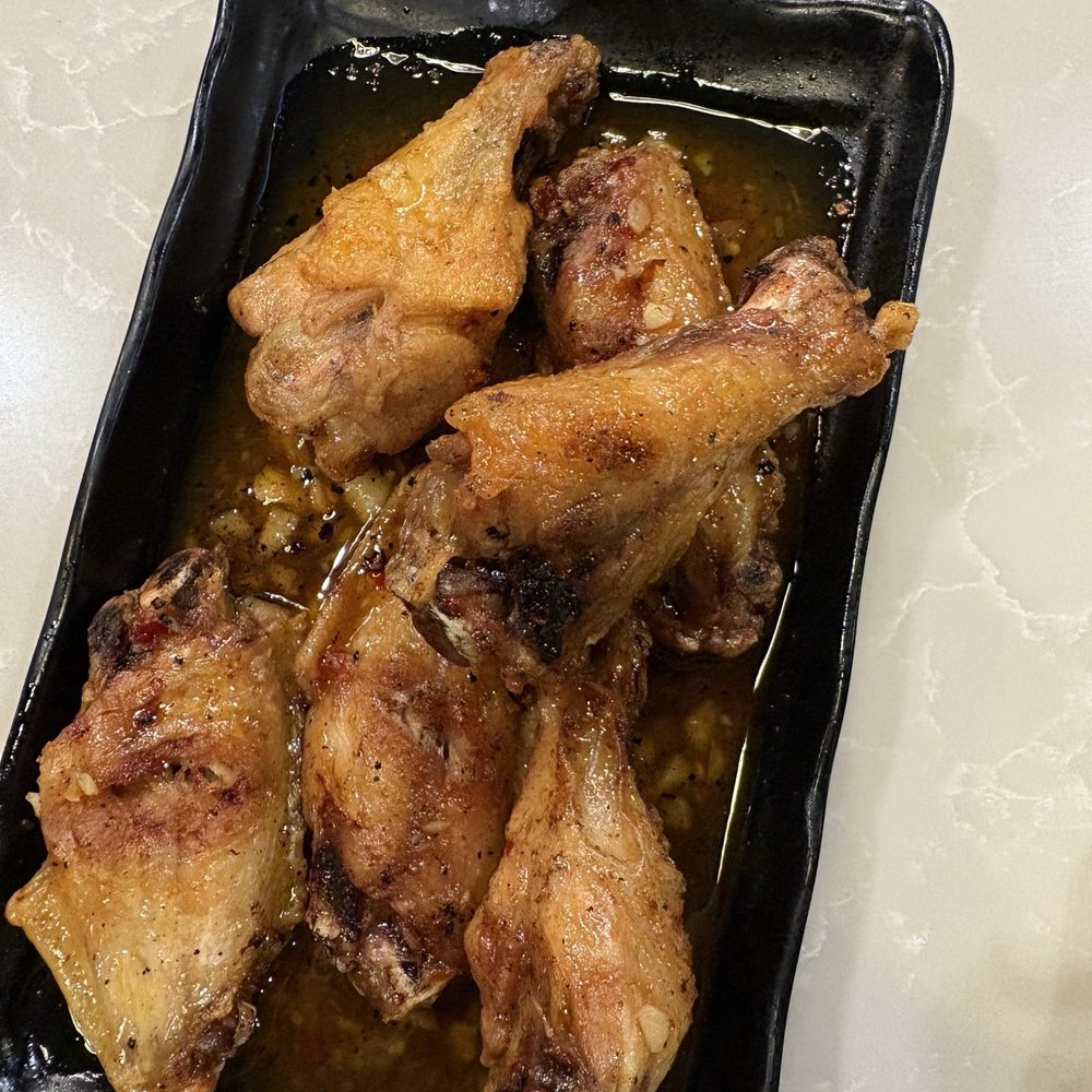 Lantern Vietnamese Kitchen - chicken wings - Breakfast & Brunch Near Me - Rancho Cucamonga, California