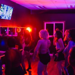 Loud Dance Fitness Studio - Heels class with Becca