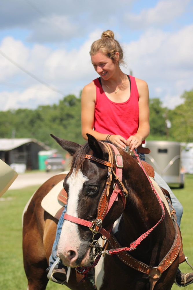 Saddle Up & Ride - equestrian in Avondale, LA