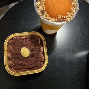 Danzzan - Persimmon Snowy ($9.50) and Chestnut Tiramisu ($8.00) - Cafes Near Me - Rowland Heights, California Danzzan - Persimmon Snowy ($9.50) and Chestnut Tiramisu ($8.00) - Cafes Near Me - Rowland Heights, California
