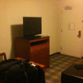 Embassy Suites by Hilton Chicago Downtown Magnificent Mile - Living Room and doorway - Hotels Near Me - Chicago, Illinois
