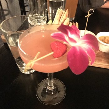 Dutch Freds - Cocktail Bars Near Me - New York, New York