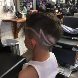 Jesse's Barbershop - Fresh summer design