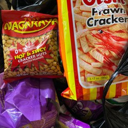 Nagaraya Hot and Spicy Flavored Cracker Peanuts and Shrimp Chips!! My go to favorite snacks. Nagaraya Hot and Spicy Flavored Cracker Peanuts and Shrimp Chips!! My go to favorite snacks.
