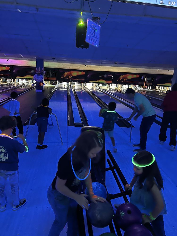 Cupey Bowling & Entertainment Center