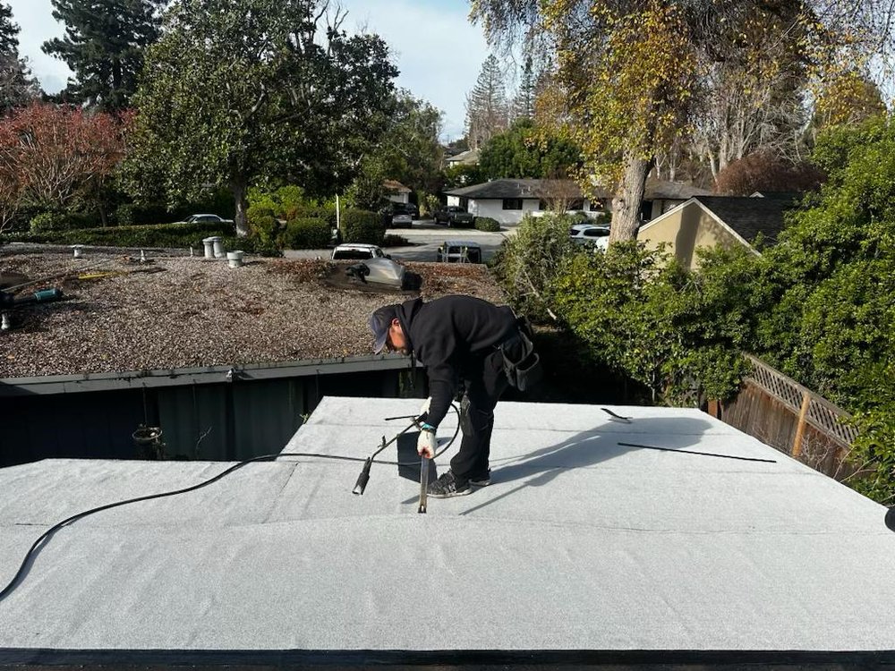 Slide of Skyline Roofing & Siding