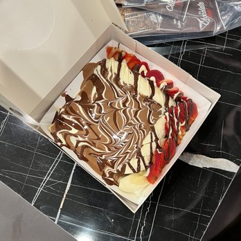 Melt N Dip - Triple Chocolate Crepe - Creperies Near Me - Niles, Illinois