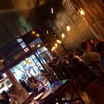 Bacari GDL - Interior - Mediterranean Near Me - Glendale, California