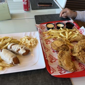 Ola Chicken - Corden blue - Chicken Shop Near Me - North Randall, Ohio Ola Chicken - Corden blue - Chicken Shop Near Me - North Randall, Ohio