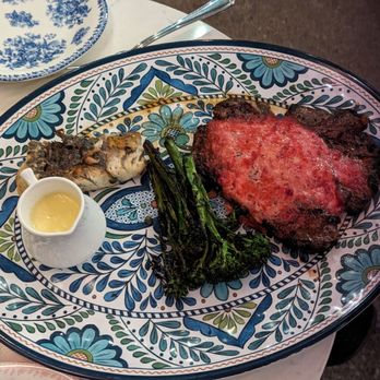 Le Sud Mediterranean Kitchen - Mediterranean Near Me - Chicago, Illinois