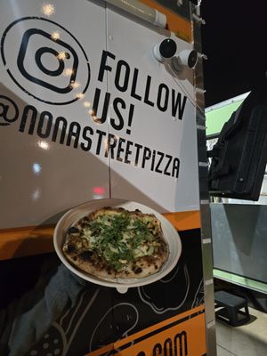 NONA STREET PIZZA by null