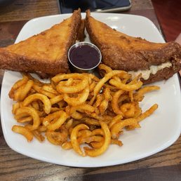 Monte Cristo Sandwich with curly fries